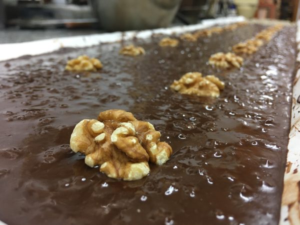 Torró de Xocolata Bitter amb Nous